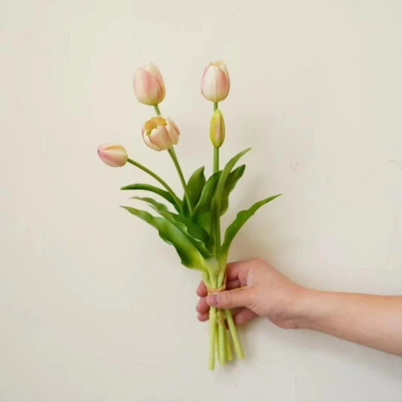 5 Head Artificial Tulips Wedding Home Decoration Simulation Flowers 3 Flowers 2 Buds Soft Plastic Tulips Feel Tulip Bouquet